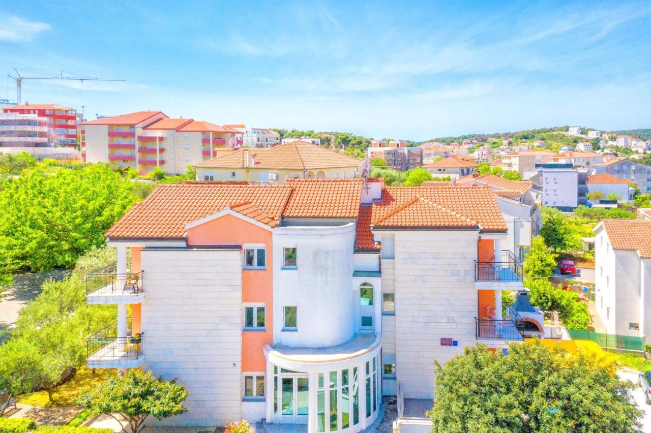 Villa Mihaela Трогір Екстер'єр фото